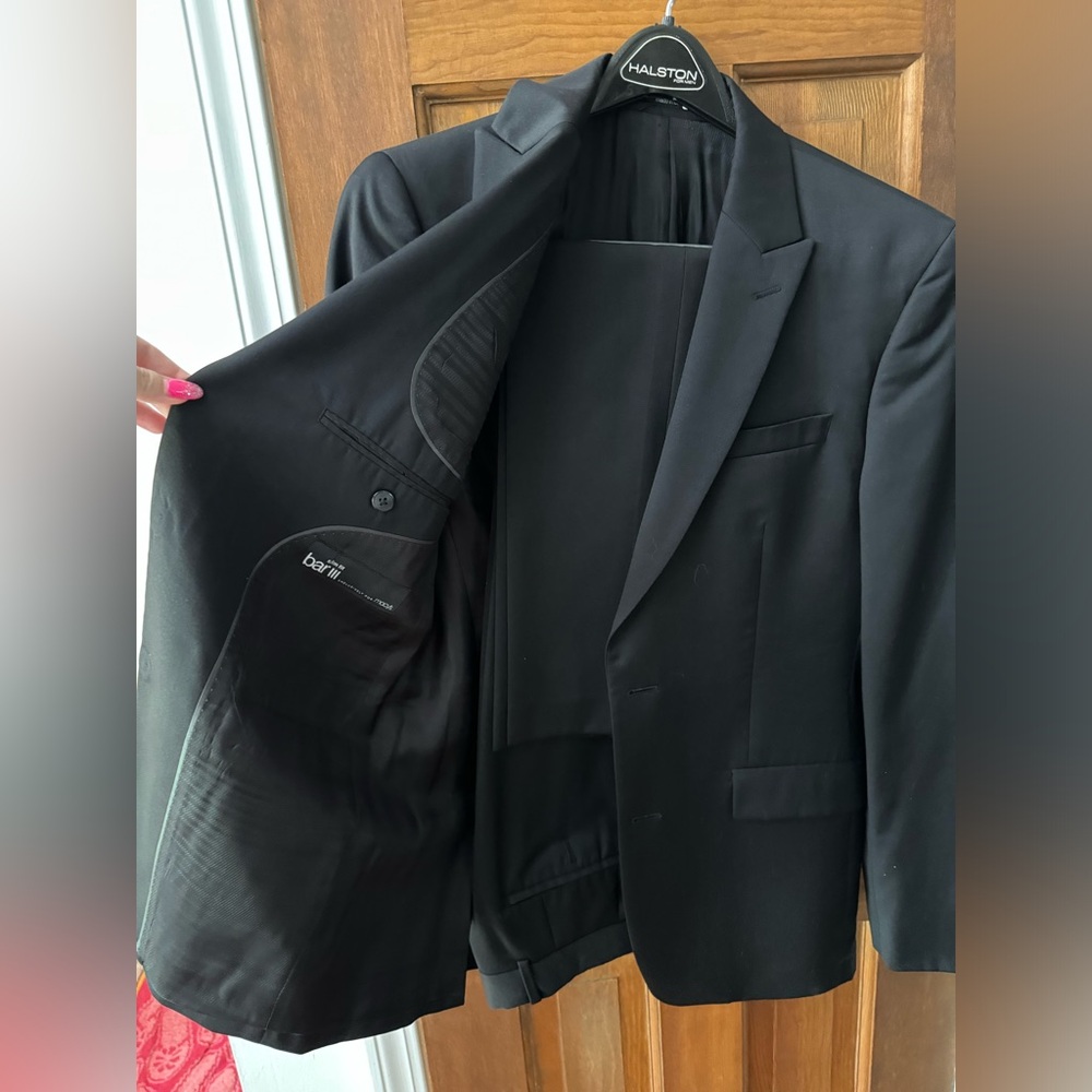Men’s black suit